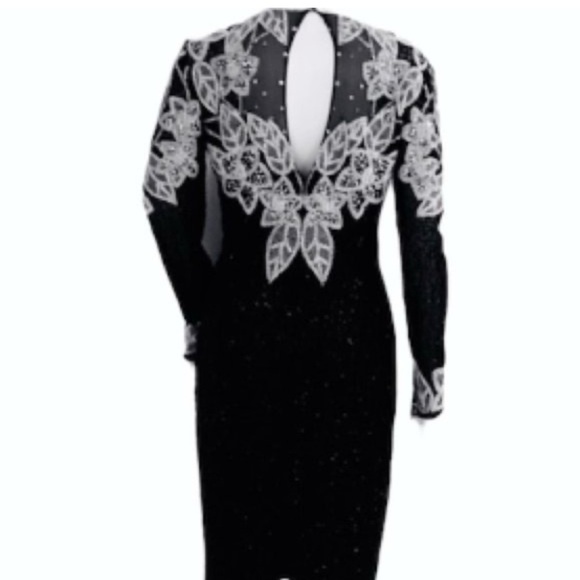 🎉🎉NEIMAN MARCUS BlackTie Silk Sequined Dress - Picture 2 of 10